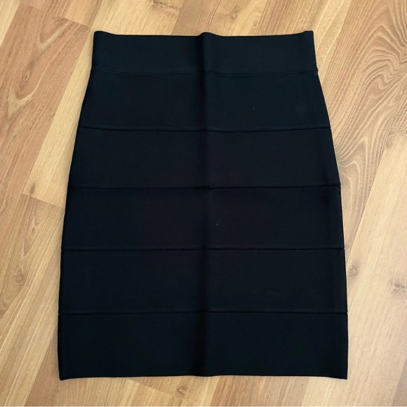 BCBG Bandage Skirt - Picture 3 of 3